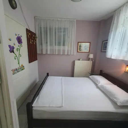 Meli's House By Alp Hospitality Services Διαμέρισμα