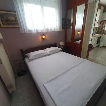 Διαμέρισμα Meli's House By Alp Hospitality Services *
