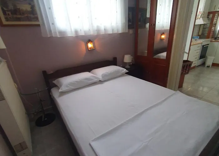 דירה Meli's House By Alp Hospitality Services *